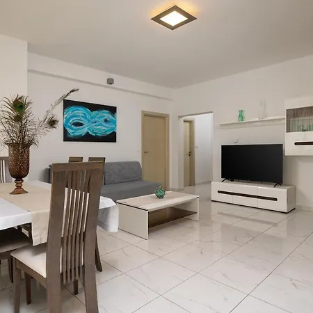 Lea Apartment