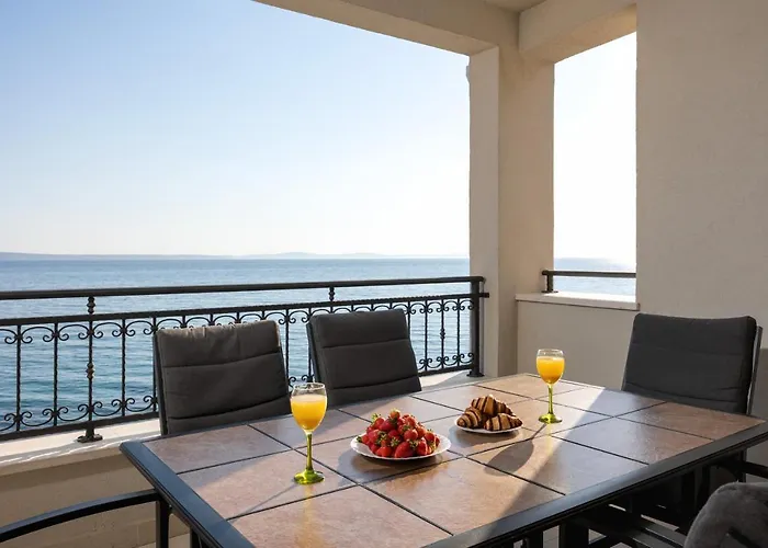 Apartamento Lea Podstrana
