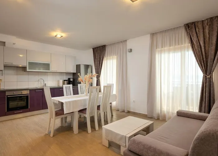 Apartamento Lea *