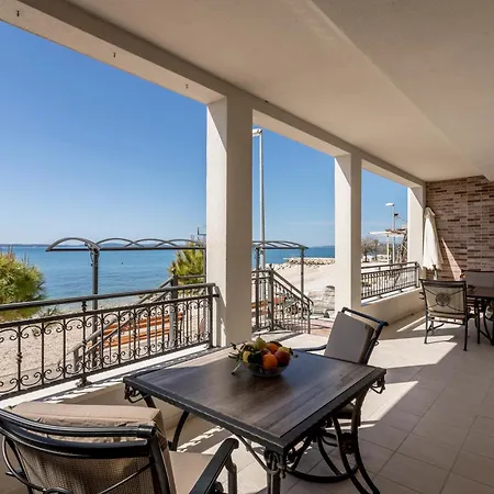 Apartman Lea